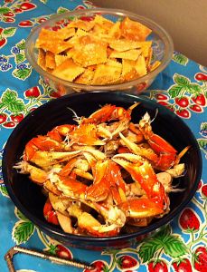 Karl’s Cracked Crab and Crackers